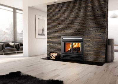 Valcourt Manoir wood fireplace